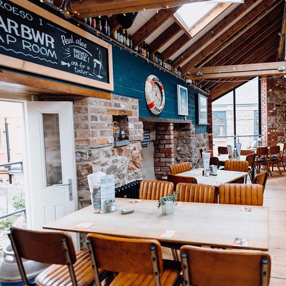 Harbwr Brewery taproom