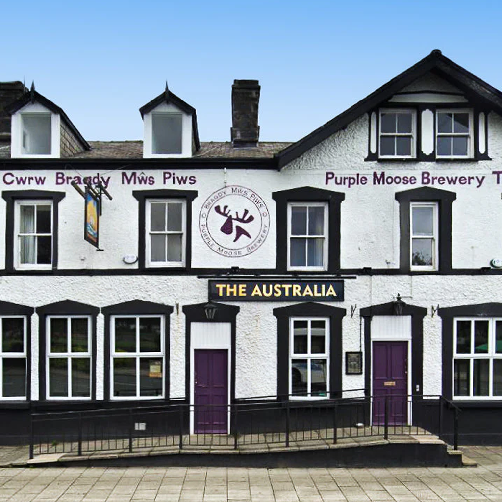 Purple Moose Brewery taproom