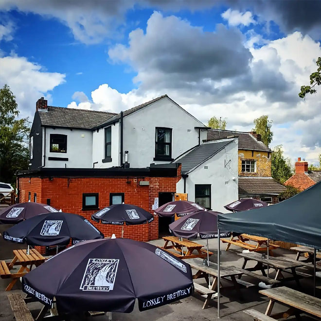 The Raven Inn taproom